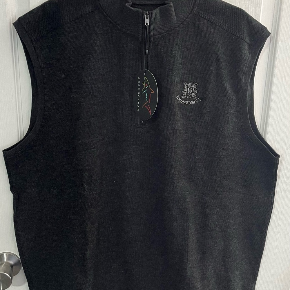 NWT Greg Norman 1/4 Zip Sweater Vest Men's XL Charcoal Gray Pro Series